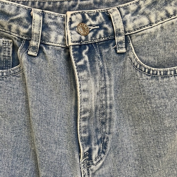 SHEIN jeans - Picture 3 of 4